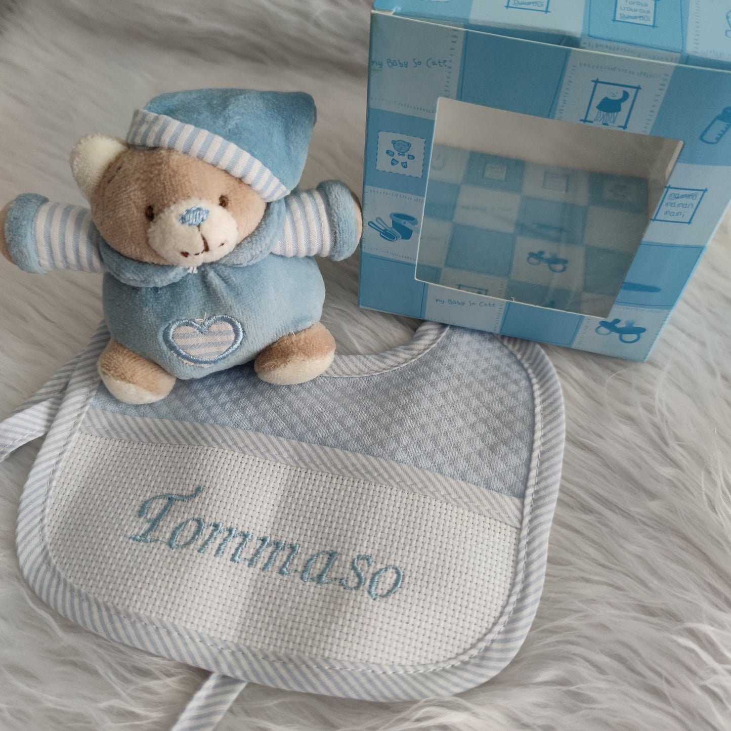 Scatola Regalo con Orsetto e Bavaglia Personalizzati con Nome - Colori Vari - Fili e Stelle