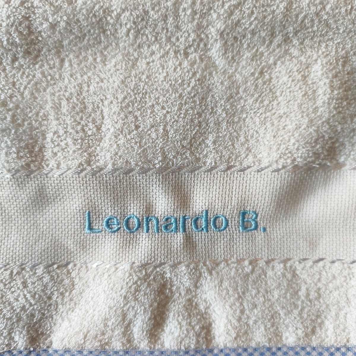 Bavaglia Asilo Personalizzata con Nome LEONARDO B.