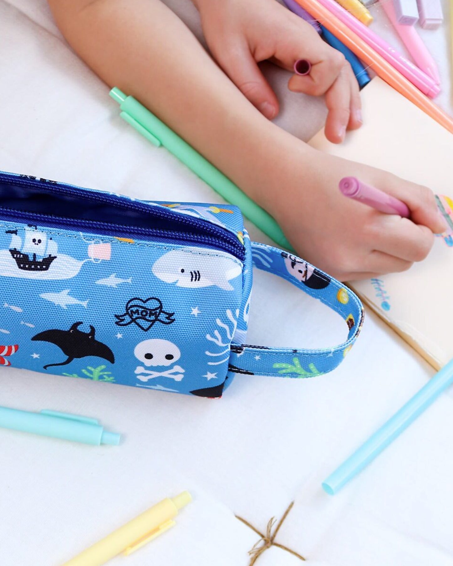 Astuccio per la Scuola con Chiusura a Zip - Pirati - 20x8x7 cm - Personalizzabile con Nome