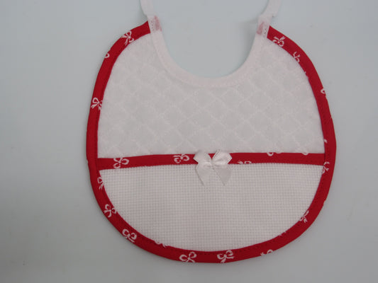 Bavaglino con Bordino Rosso con Inserto in Tela Aida Personalizzato con Nome - Fili e Stelle